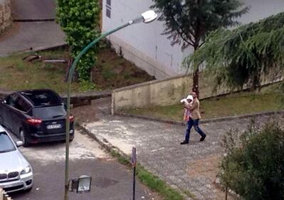 Balotelli, primo incontro con la figlia Pia 2