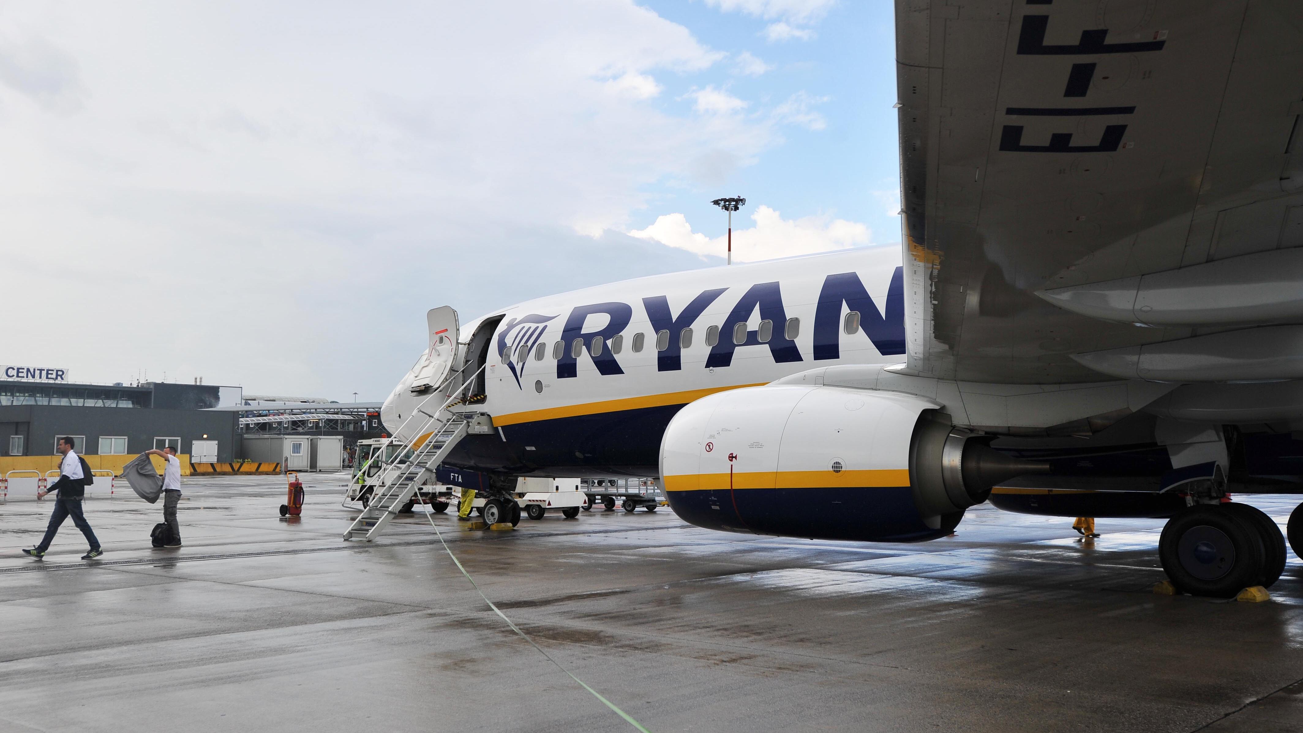 Ryanair "disobbedisce" all'Antitrust