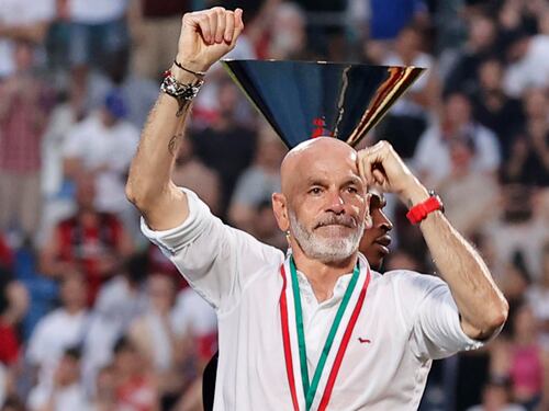 Ridata a Pioli la medaglia dello scudetto