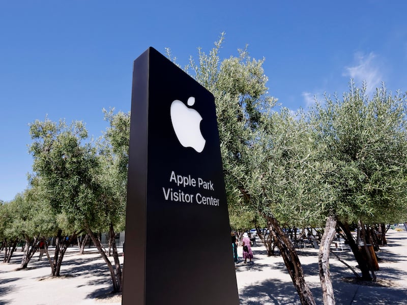 Apple svela la data: quando saranno presentati iPhone 18 Pro Max e il pieghevole iPhone Ultra