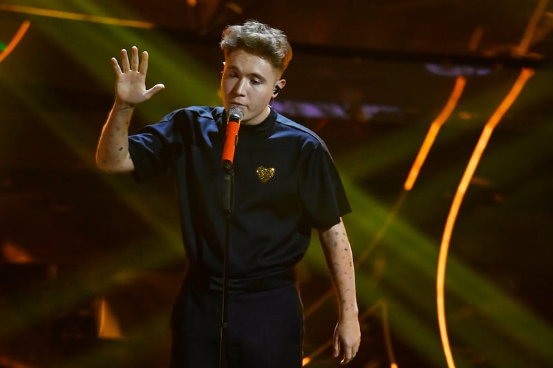 Sanremo 2024: ecco il look della prima serata del Festival da Alfa 5