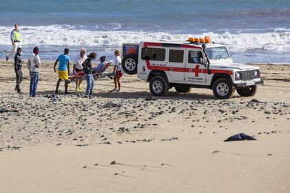 Ebola, 21 migranti isolati per ore alle Canarie 2