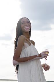 Winnie Harlow angelica a Parigi 5