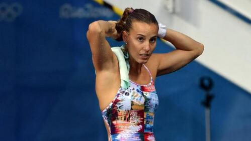 Tania Cagnotto si mostra in topless 18