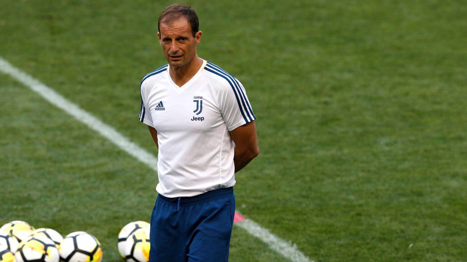 Brutta e col fiatone, ma la Juve non molla