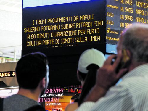 Nuovo raid ferma i treni: 600 ritardi dolosi nel 2026