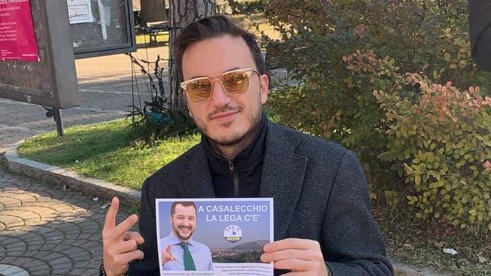 Gay, il blitz della sinistra: cancella "padre" e "madre". Ora arriva "altro genitore"