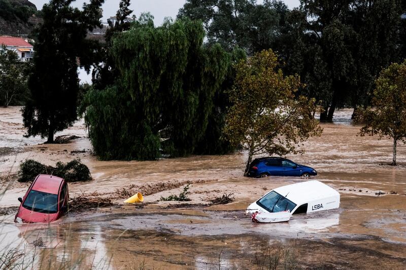 Spagna, Valencia colpita dalle alluvioni: morte e distruzione 3