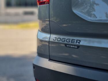 Dacia Jogger Hybrid 140: la gallery del suv 7 posti ibrido super spazioso 12