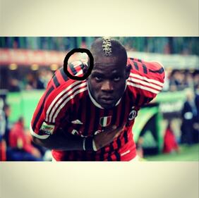 La foto di saluto al Milan è un fake. Il web contro Balo 3