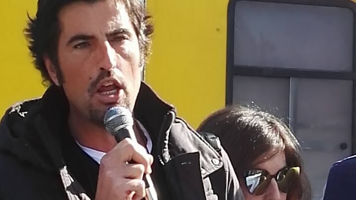 "La Lega a Napoli dà l'avviso di sfratto a De Magistris"