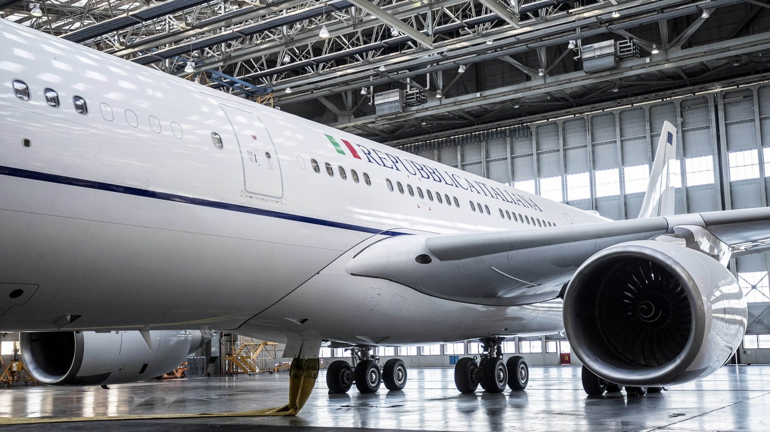 L'Air Force Renzi e quella pista che porta in Nepal