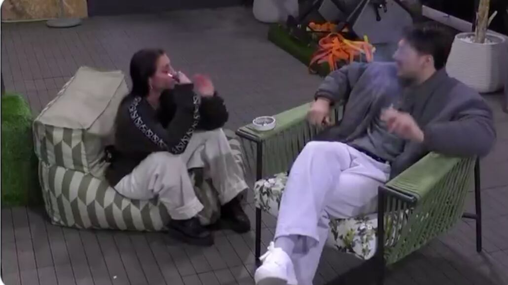 "Buttatemi fuori". Lo sfogo esasperato della concorrente del Grande fratello