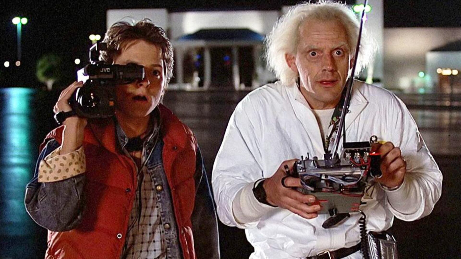 La trama, il flop DeLorean e la colonna sonora: Ritorno al futuro ha 40 anni (e li porta benissimo)