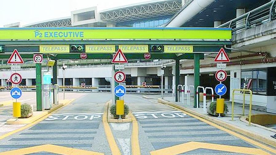 Con Telepass basta code ai caselli e negli aeroporti E vale anche per Area C