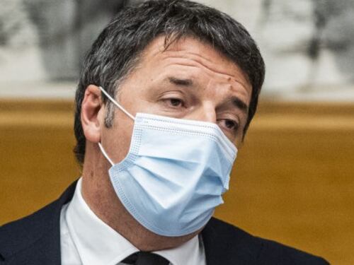 "Ora Renzi rischia l’estinzione". Qual è il destino di Matteo