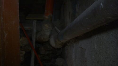 Il degrado nelle case popolari di Napoli 7
