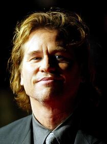 Morto l'attore Val Kilmer: le foto della carriera 3
