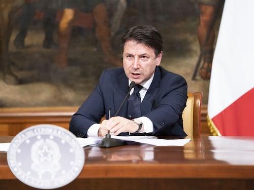 Attaccano le vittime e non il Conte in capo