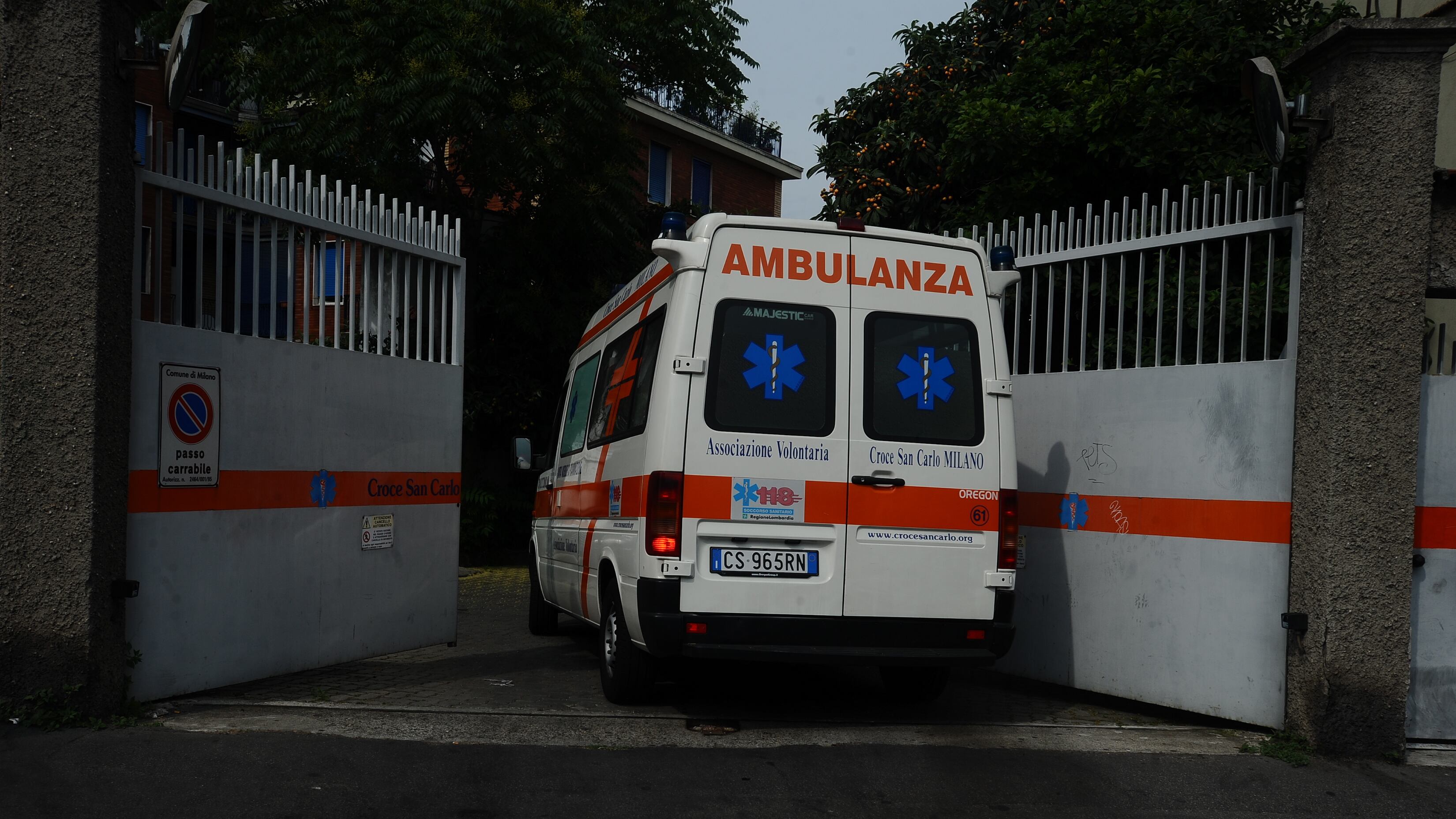 Morto il 18enne di Broni. Ha accoltellato la madre