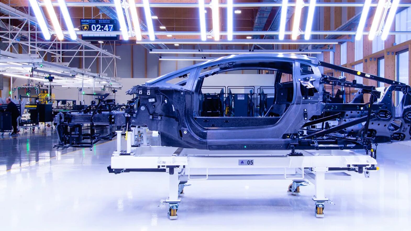 Nella linea blindata delle super car del Toro alla ricerca della perfezione di ogni dettaglio