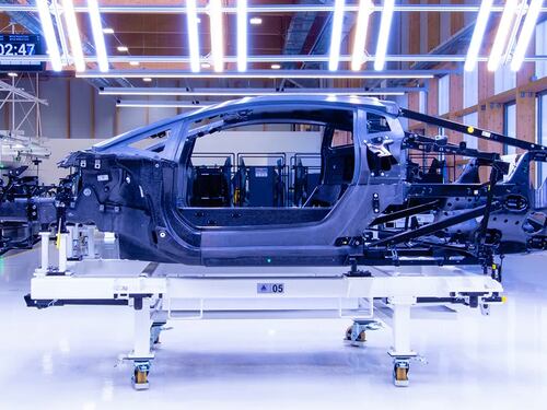 Nella linea blindata delle super car del Toro alla ricerca della perfezione di ogni dettaglio