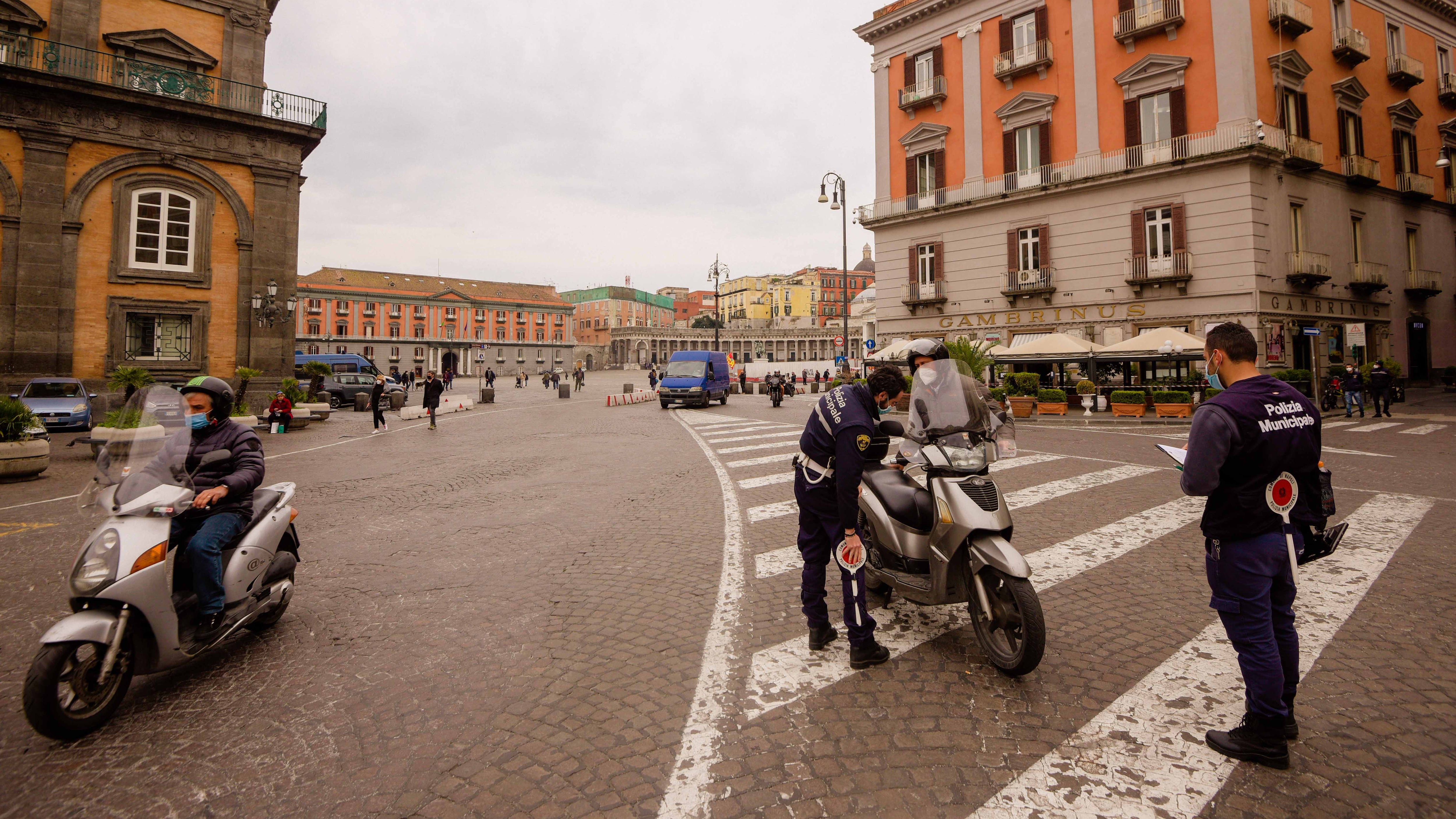 "Ora chiusure come a Natale" Dal Cts pronta nuova stretta