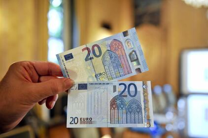 La presentazione della nuova banconota da 20 euro 5