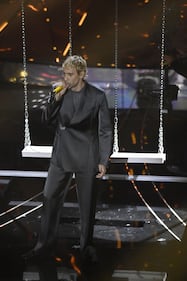 Sanremo 2024: ecco il look della terza serata del Festival da Mr. Rain 4