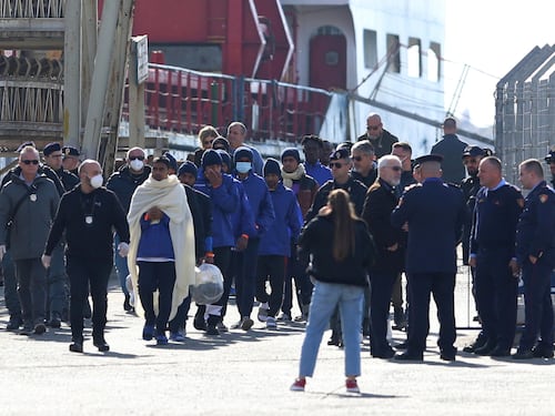 "Continueremo a non coinvolgerla". I giudici si schierano ancora con le Ong