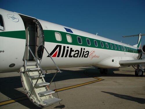 Con Alitalia e Poste le larghe intese s'alleano coi poteri forti