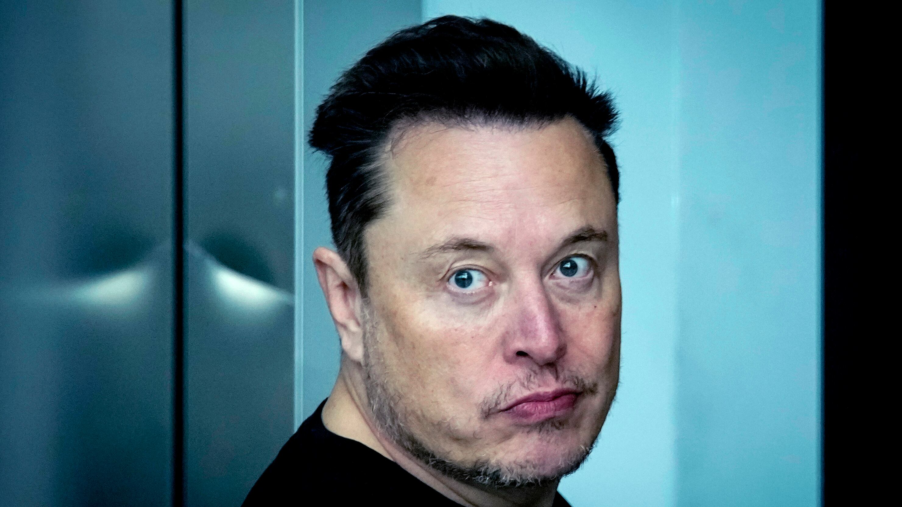 Musk vuole il monopolio a spese di Tim