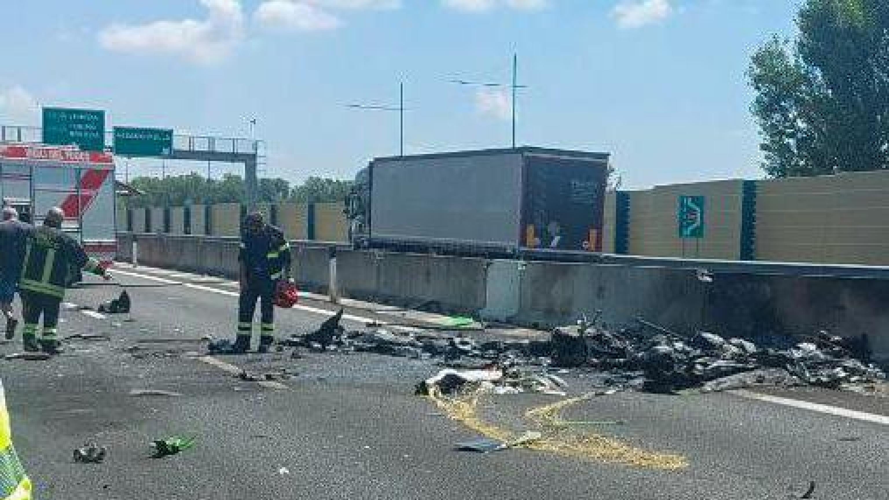 Ultraleggero precipita nel Bresciano, due morti