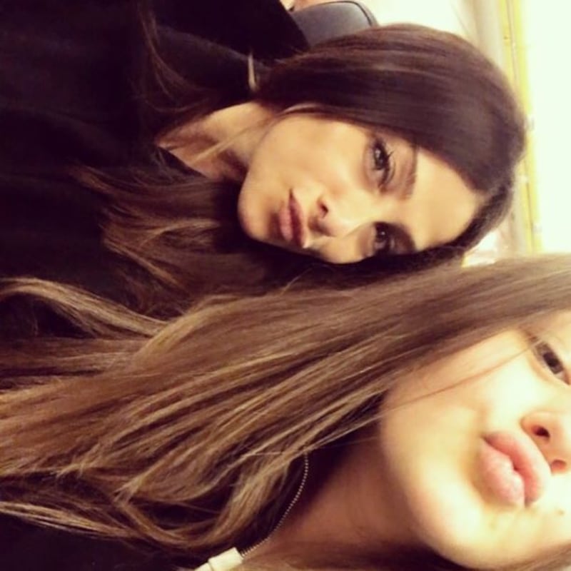 La mamma di Zaniolo spopola su Instagram: gli scatti di Francesca Costa 8