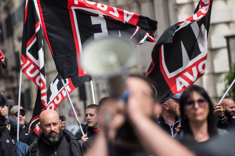 Il corteo di Forza Nuova contro Lucano 14