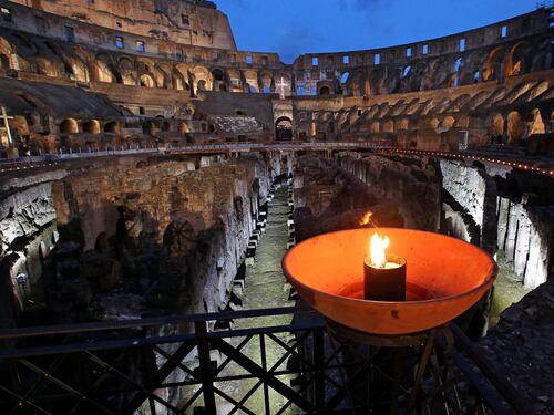 La Via Crucis al Colosseo