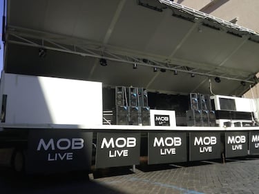Il palco delle sardine 1