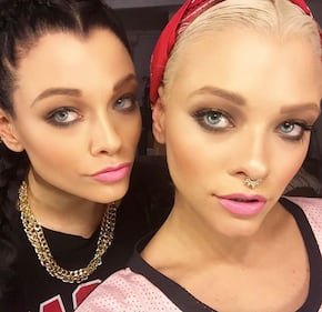 Le Donatella "senza veli" su Instagram 7