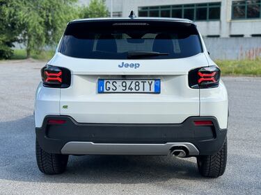 Jeep Avenger mild-hybrid: guarda la gallery del nuovo B-SUV ibrido 11