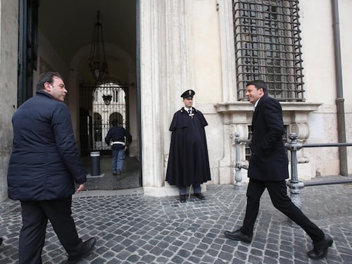 Renzi da Monti a Palazzo Chigi
