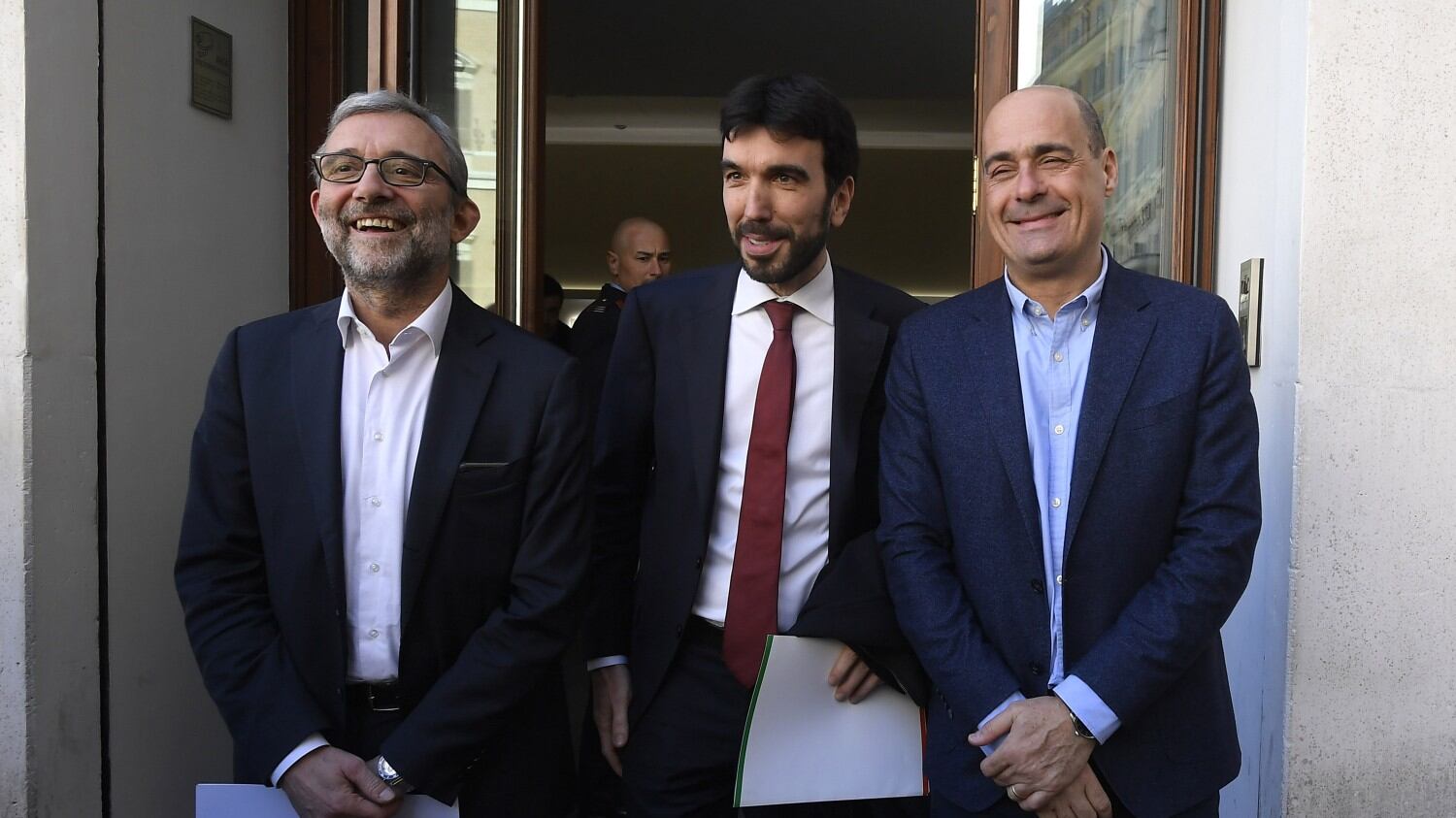Le primarie addormentano anche Lui