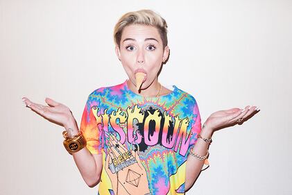 Miley Cyrus trasgeressivamente nuda per Terry Richardson 7