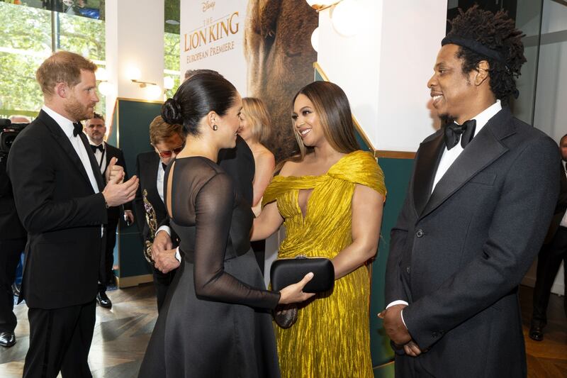 Meghan Markle e il Principe Harry alla première de "Il Re Leone": foto 8