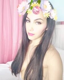 Valentina Nappi, selfie nuda su Instagram 7