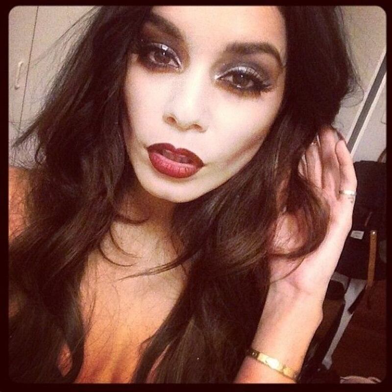 Vanessa Hudgens e Austin Butler nei guai 14