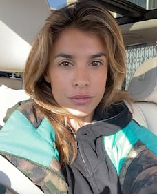 Elisabetta Canalis sexy in spiaggia 1