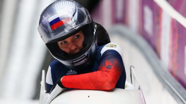 La Russia chiede di portare la bandiera ma ora c'è anche una bobista positiva