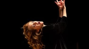 Ippolita, un pellegrinaggio semiserio verso la fede
