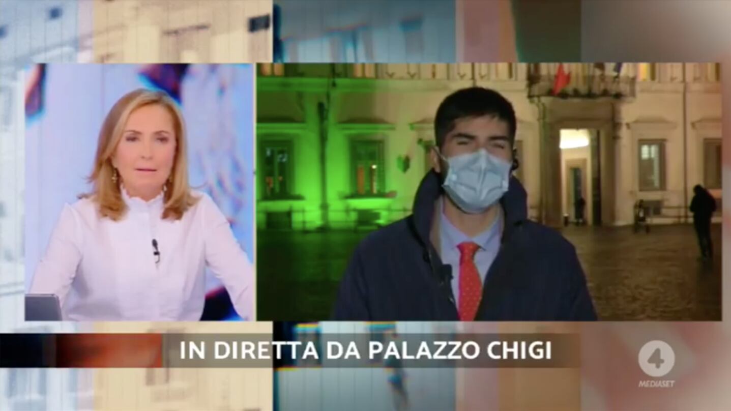 A Palazzo Chigi decidono chi può parlare e chi no: "I giornalisti non possono avvicinarsi"