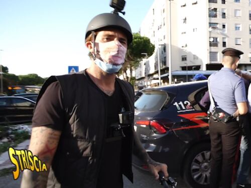 Ancora un'aggressione per Vittorio Brumotti: "Ti faccio ingoiare la telecamera, pezzo di m..."